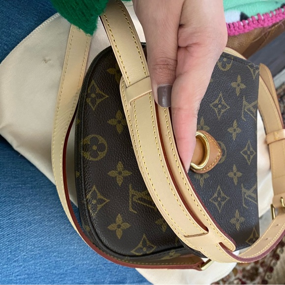 COPY - LV SAINT CLOUD PM in very good condition with brand new strap replaced b… - Picture 5 of 17